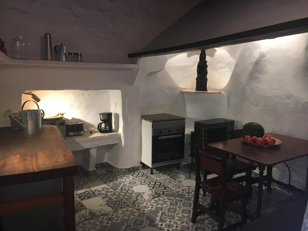 Stadthaus Mitten Im Kuenstlerviertel Von Arta Mit Zwei Wohnungen المظهر الخارجي الصورة